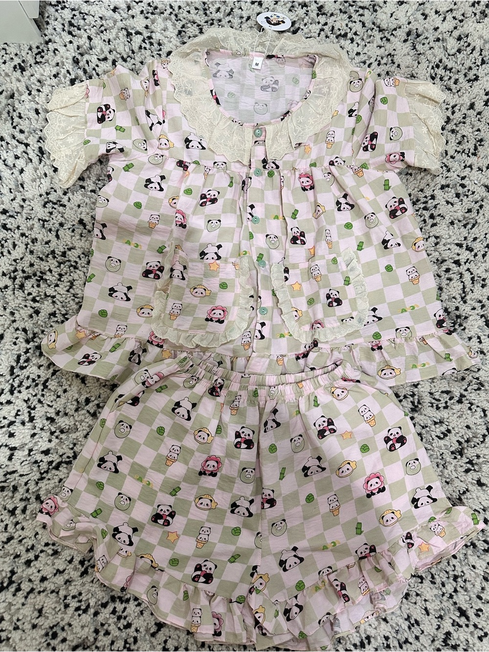 Women's‎ Pink Floral Ruffle Short Pajama Set size M - Picture 6 of 6